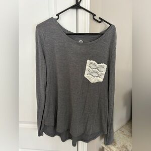 SO Lace Pocket Tee Shirt Long Sleeve Large Juniors NWT Grey